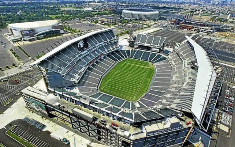 今宵巅峰争,国脚大战激,情绽放,世界杯直播,世界杯足球直播,足球赛事直播平台,世界杯比赛资讯,足球赛事信息