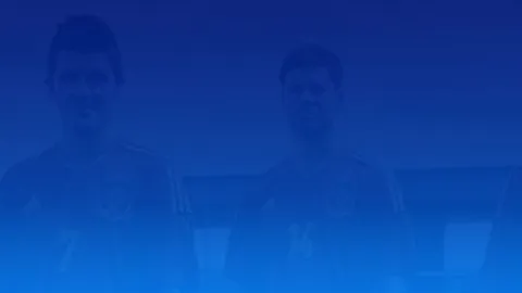 曼城青训新星卡洛斯·博尔赫斯转战阿贾克斯，转会金记录再创新高！