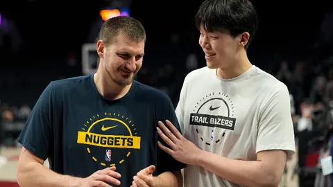 乌拉甲西班牙中心：专家大乐透期号推荐，质合分析前区十码